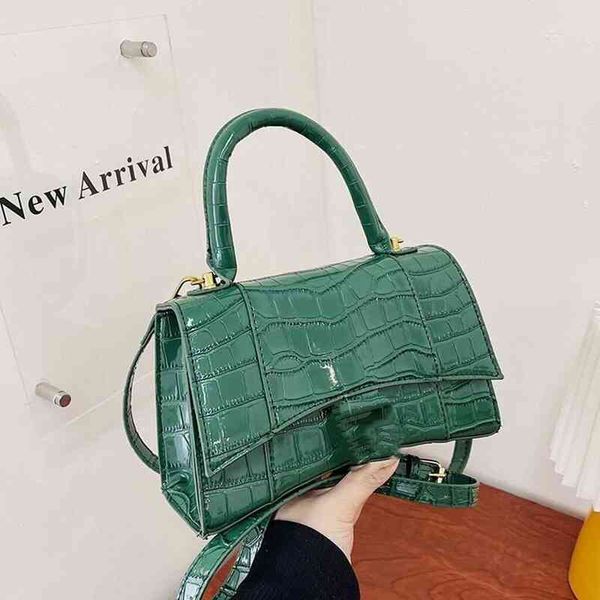 70% off 2023 new hourglass bag women's leisure personalized sling one shoulder messenger bag black shoulder small square purses
70% off 2023 new hourglass bag women's leisure personalized sling one shoulder messenger bag black shoulder small square purses