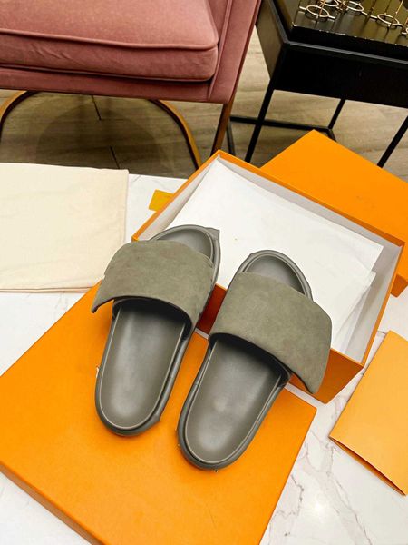 slippers men and women fashion designers flat slides flip flops couple shoes outdoor home thick-soled summer deodorant trend sandals black
slippers men and women fashion designers flat slides flip flops couple shoes outdoor home thick-soled summer deodorant trend sandals black