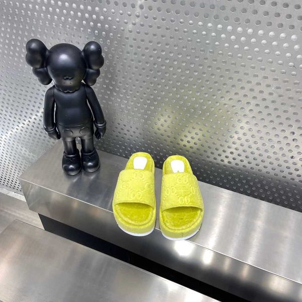 2022 men women corduroy slipper designer sliders shoes outdoor slippers fashion wide ladies, Black
2022 men women corduroy slipper designer sliders shoes outdoor slippers fashion wide ladies, Black