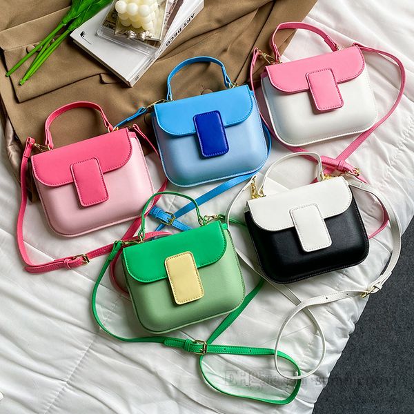 luxury children patchwork color handbag fashion girls messenger cambridge bag kids pu leather square single shoulder bags q7936, Black
luxury children patchwork color handbag fashion girls messenger cambridge bag kids pu leather square single shoulder bags q7936, Black