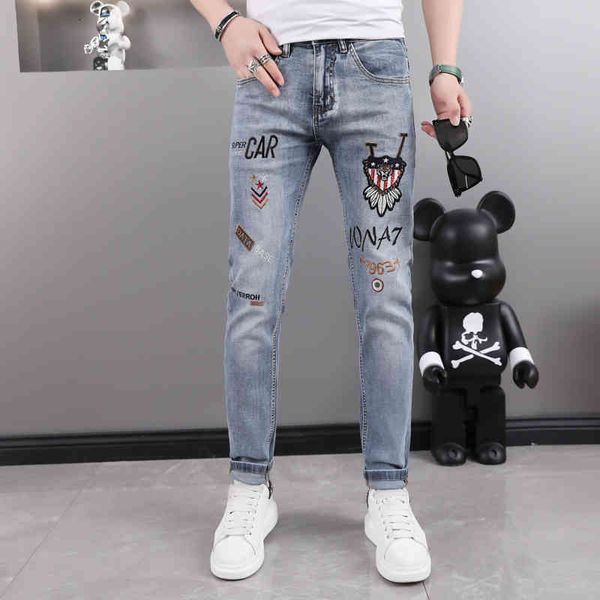 men's jeans embroidered flower blue men's jeans high-end fashion brand slim fit small foot letter trend versatile elastic 04wo
men's jeans embroidered flower blue men's jeans high-end fashion brand slim fit small foot letter trend versatile elastic 04wo