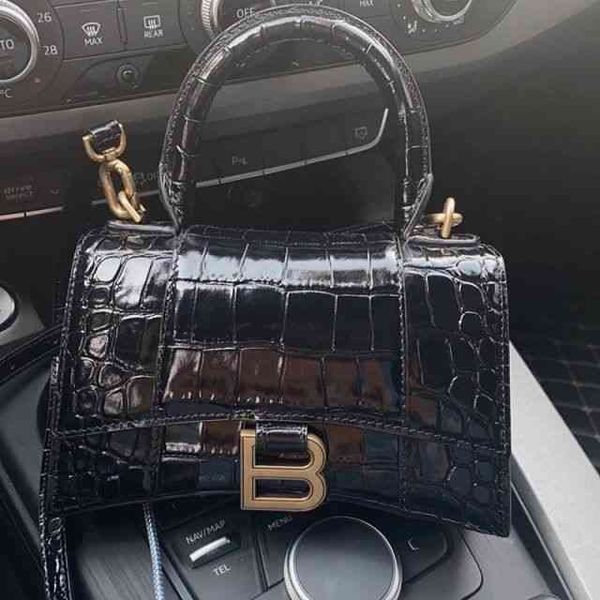 handbags classic balencaigass shoulder bags bag spring minority fashion crocodile pattern b home hourglass handbag single messeng
handbags classic balencaigass shoulder bags bag spring minority fashion crocodile pattern b home hourglass handbag single messeng