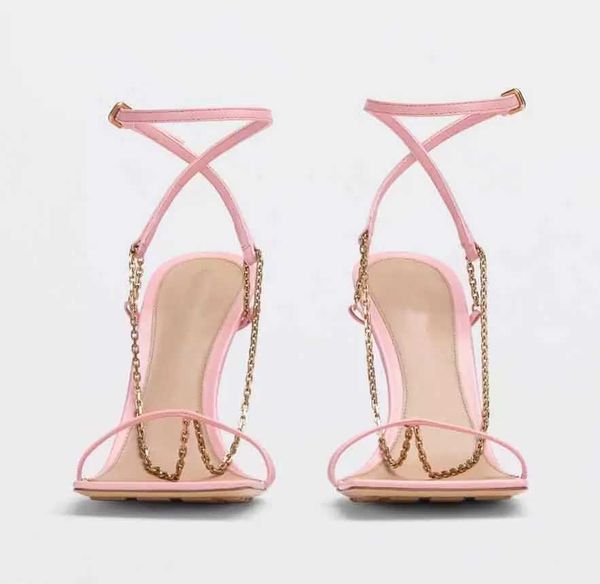 summer luxurious brand stretch leather sandals shoes chain embellishment high heels rubber-injected outsole exquisite evening pumps, Black
summer luxurious brand stretch leather sandals shoes chain embellishment high heels rubber-injected outsole exquisite evening pumps, Black