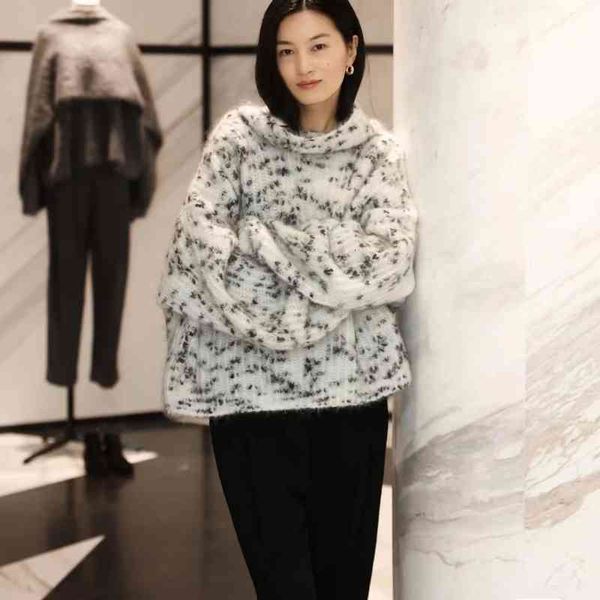 women's sweaters tote e lazy style mohair black and white mixed yarn loose profile high neck sweater women's pullover 409k, White;black
women's sweaters tote e lazy style mohair black and white mixed yarn loose profile high neck sweater women's pullover 409k, White;black