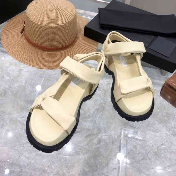 women's leather sandals track field sals casual summer shoes crochet buckle open toe sals increased height, Black
women's leather sandals track field sals casual summer shoes crochet buckle open toe sals increased height, Black