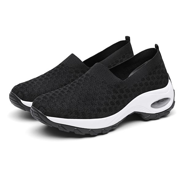 jogging running shoes low knitting fashion men casual shoes designers white black mens sports sneaker outdoors 25
jogging running shoes low knitting fashion men casual shoes designers white black mens sports sneaker outdoors 25