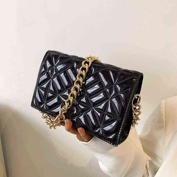 handbags bags2022 new women's one shoulder version underarm chain patent leather bright side small square
handbags bags2022 new women's one shoulder version underarm chain patent leather bright side small square