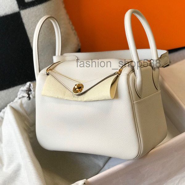 2022 luxurys designers bags real leather handbag quality crossbody bag mini soft cowhide womens totes dumpling purses with gold
2022 luxurys designers bags real leather handbag quality crossbody bag mini soft cowhide womens totes dumpling purses with gold