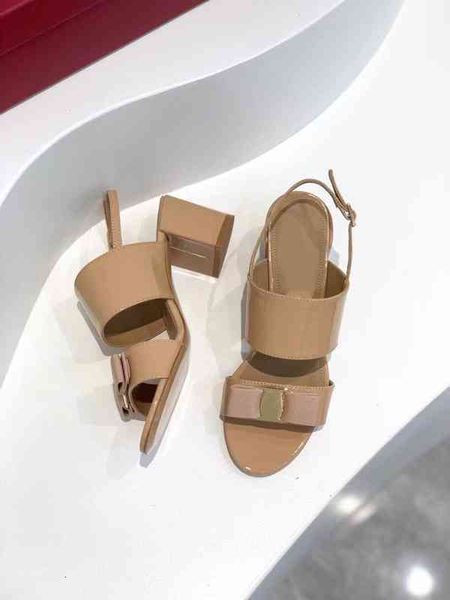 designer sandals lady slides sandal designers heels sandasl ladies bowknot one-strip classic ribbon 5.5cm thick shoulder strap cowhide paten, Black
designer sandals lady slides sandal designers heels sandasl ladies bowknot one-strip classic ribbon 5.5cm thick shoulder strap cowhide paten, Black