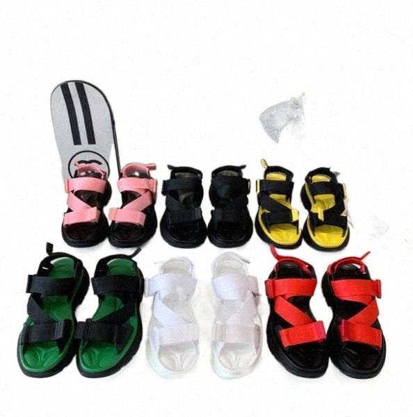 2022 luxury designer slippers rubber outsole ss22 women sandals webbing upper casual shoes trend party travel beach, Black
2022 luxury designer slippers rubber outsole ss22 women sandals webbing upper casual shoes trend party travel beach, Black