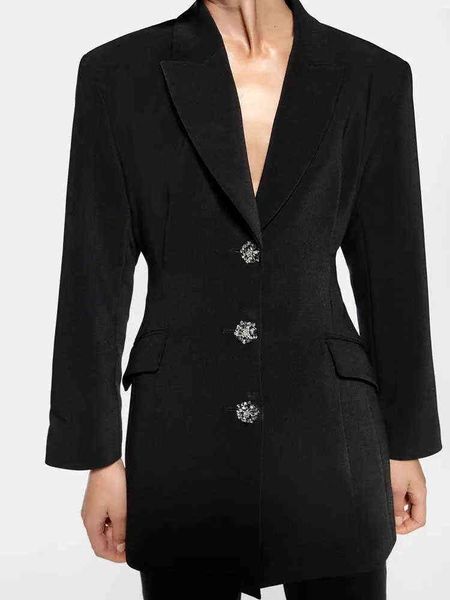 2022 and autumn new women retro shoulder pads fold decoration artificial jewelry buttons long fashion slim jacket j220813, White;black
2022 and autumn new women retro shoulder pads fold decoration artificial jewelry buttons long fashion slim jacket j220813, White;black