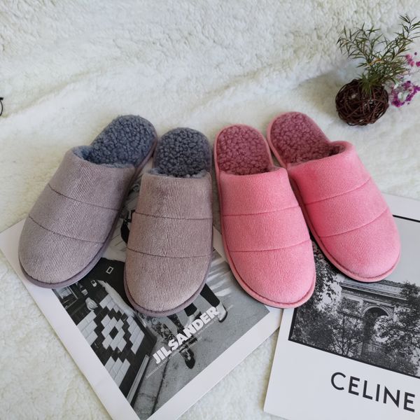 wholesale fashion slippers soft winter warm plush women indoor slippers, Black
wholesale fashion slippers soft winter warm plush women indoor slippers, Black