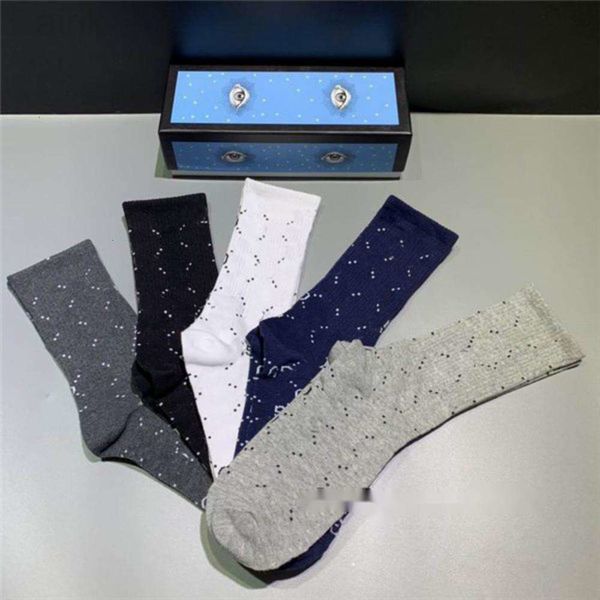 2023 designer mens wolf casual tiger pure cotton sports winter embroidery socks gift box set, Black
2023 designer mens wolf casual tiger pure cotton sports winter embroidery socks gift box set, Black