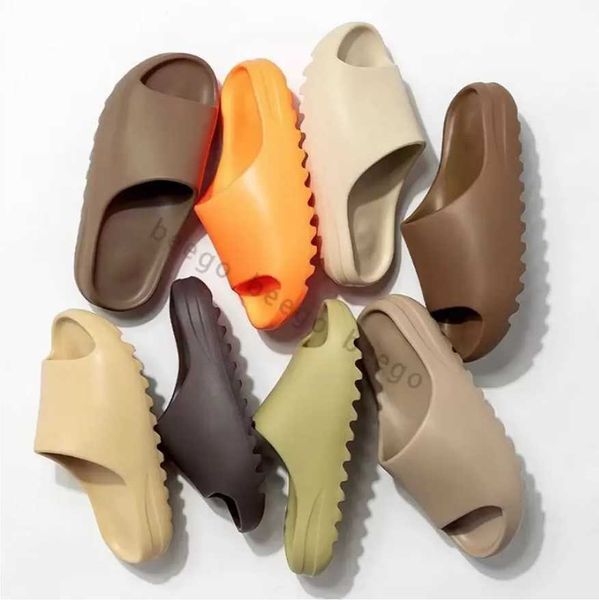 designer foam runner slippers slide woman women men for slider sliede sliders slipper sandal sandales sandel sandals pure onyx ochre bone, Black
designer foam runner slippers slide woman women men for slider sliede sliders slipper sandal sandales sandel sandals pure onyx ochre bone, Black