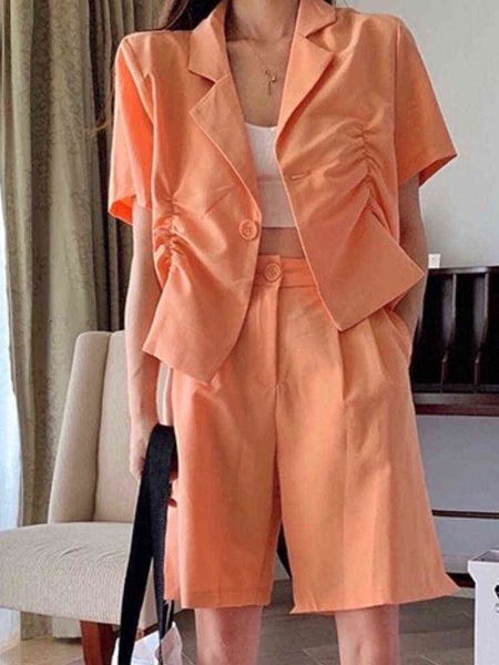 new summer elegant casual women shorts suit ladies plisse jackets high waist pants two pieces set femme fashion formal clothing j220813, White;black
new summer elegant casual women shorts suit ladies plisse jackets high waist pants two pieces set femme fashion formal clothing j220813, White;black