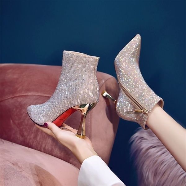 fashion women shiny high heel booties female highed boots young ladies cloth botas de mujer 220818, Black
fashion women shiny high heel booties female highed boots young ladies cloth botas de mujer 220818, Black