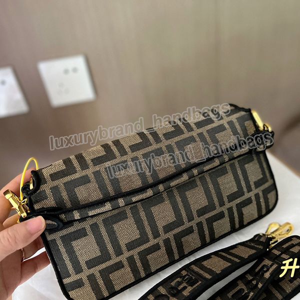 luxury tote handbags designer shoulder bag women baguette bag canvas ladies underarm crossbody bags
luxury tote handbags designer shoulder bag women baguette bag canvas ladies underarm crossbody bags