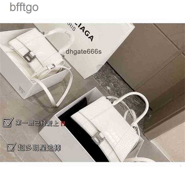 bag balencaigass handbags hourglass designer 2022 bags women's crocodile pattern leather cowhide graffiti hand one handbag
bag balencaigass handbags hourglass designer 2022 bags women's crocodile pattern leather cowhide graffiti hand one handbag