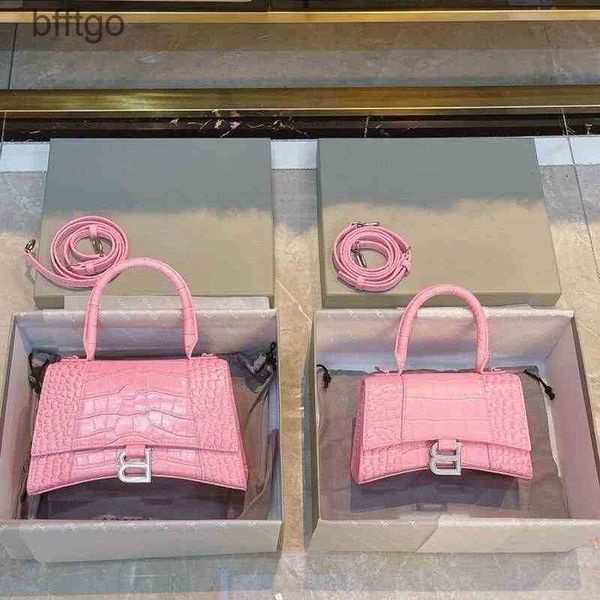bag italy balenciga designer 2022 fashion b-type crocodile pattern net red hourglass women's one shoulder messenger handbag
bag italy balenciga designer 2022 fashion b-type crocodile pattern net red hourglass women's one shoulder messenger handbag