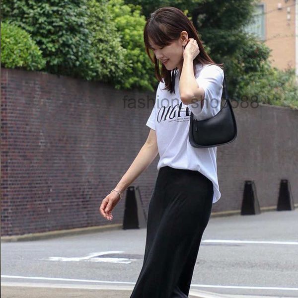 luxurys designers women bags high end the row leather shoulder bag women's armpit irregular fashion portable crescent simple hand cross
luxurys designers women bags high end the row leather shoulder bag women's armpit irregular fashion portable crescent simple hand cross