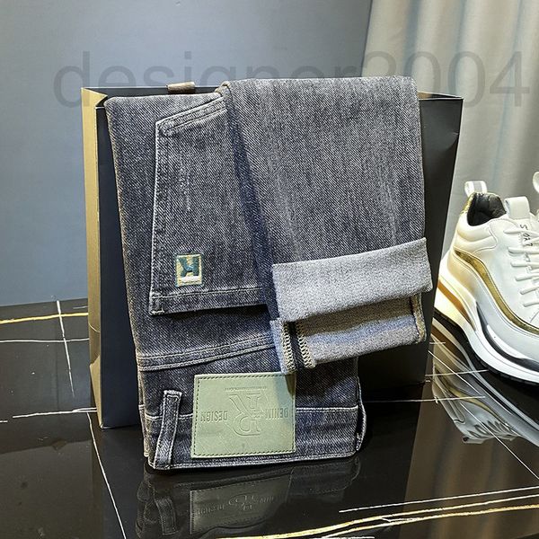 men's jeans designer hong kong high-end micro straddle washed jeans men's autumn new fashion slim small foot elastic casual pants, Blue
men's jeans designer hong kong high-end micro straddle washed jeans men's autumn new fashion slim small foot elastic casual pants, Blue