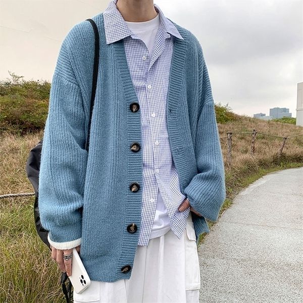 men cardigan autumn male outwear sweaters knit solid loose casual preppy style korean fashion knitwear coat pull homme 220819, White;black
men cardigan autumn male outwear sweaters knit solid loose casual preppy style korean fashion knitwear coat pull homme 220819, White;black