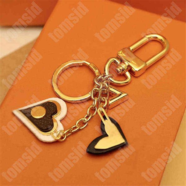 bai cheng luxury designer keychian bags designer womens fashion keyring key ring couple brand classic old flower keychains leather key chain, Silver
bai cheng luxury designer keychian bags designer womens fashion keyring key ring couple brand classic old flower keychains leather key chain, Silver