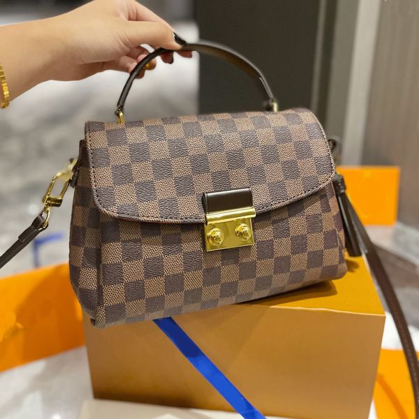 tote bag plaid luxury designer brand fashion shoulder fashionable bags shopping handbags women purse phone bag metallic
tote bag plaid luxury designer brand fashion shoulder fashionable bags shopping handbags women purse phone bag metallic