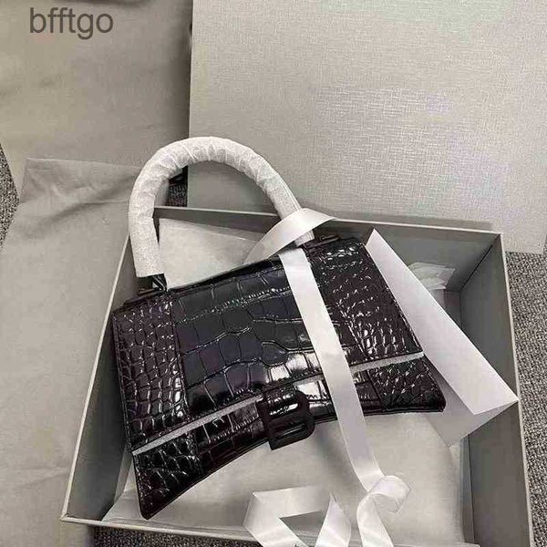 bag balencaigass handbag fashion 2022 designer b family high version women's crocodile hourglass leather one shoulder slant cross
bag balencaigass handbag fashion 2022 designer b family high version women's crocodile hourglass leather one shoulder slant cross