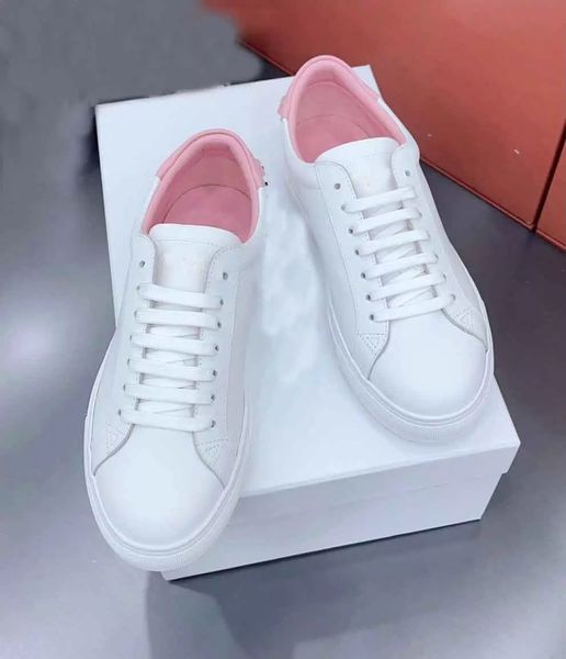 white black buffed calfskin leather city court slip-on sneakers shoes for men webbing strap city sport low-embossed letter trainers rubber s
white black buffed calfskin leather city court slip-on sneakers shoes for men webbing strap city sport low-embossed letter trainers rubber s