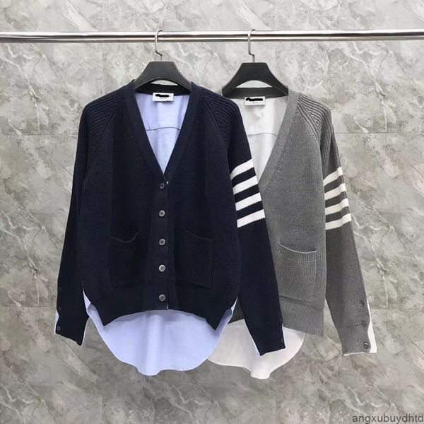 tb designer casual sweater new front short back long wool oxford textile stitched v-neck knitted shirt cardigan jacket for men and women ali, White;black
tb designer casual sweater new front short back long wool oxford textile stitched v-neck knitted shirt cardigan jacket for men and women ali, White;black