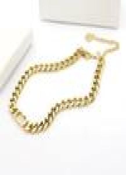 new luxury jewelry women designer necklaces gold chains with letter rose gold silver earrings and thick cchains bracelets jewelry
new luxury jewelry women designer necklaces gold chains with letter rose gold silver earrings and thick cchains bracelets jewelry