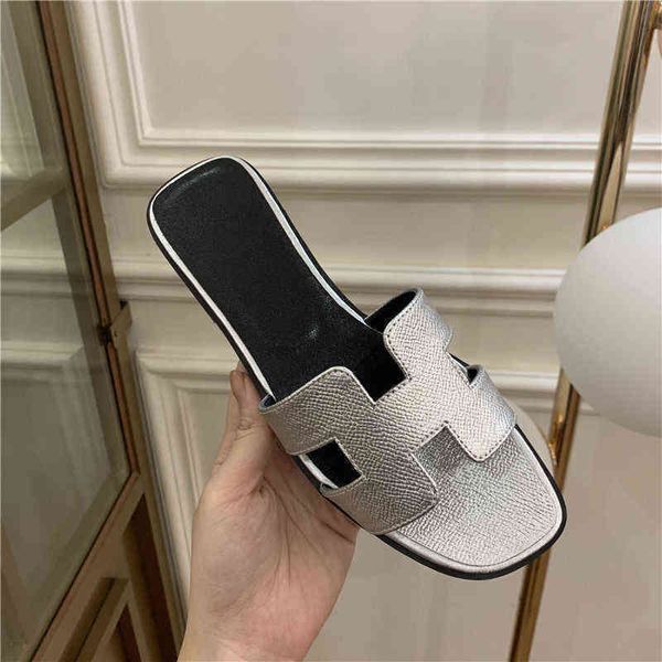 herme slippers oran women summer versatile color matching leather one line wear flat bottomed beach tourism, Black
herme slippers oran women summer versatile color matching leather one line wear flat bottomed beach tourism, Black