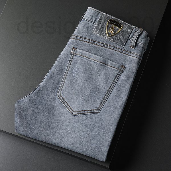 men's jeans designer denim shorts men's 2022 summer thin light blue embroidery elastic slim fit capris korean version chinese pant
men's jeans designer denim shorts men's 2022 summer thin light blue embroidery elastic slim fit capris korean version chinese pant