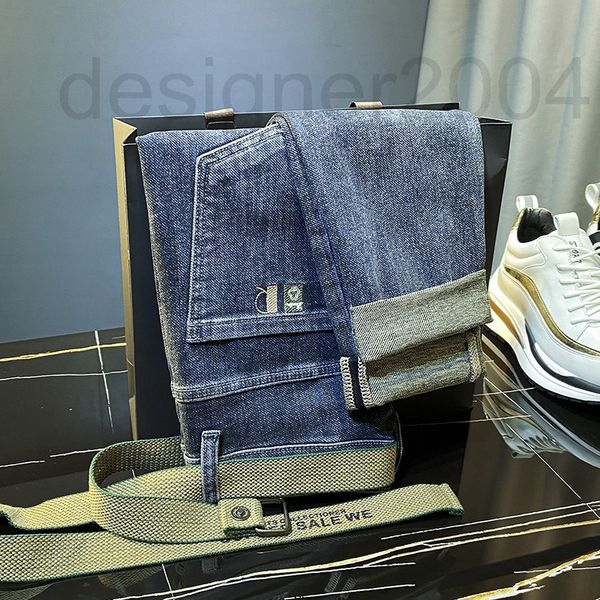 men's jeans designer hong kong fashion brand jeans men's autumn new slim fit small feet blue embroidered casual light luxury pants
men's jeans designer hong kong fashion brand jeans men's autumn new slim fit small feet blue embroidered casual light luxury pants