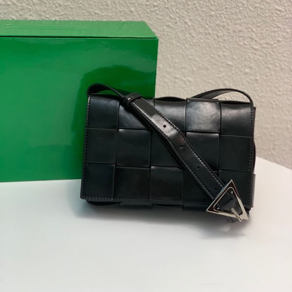 shoulder designer bag cassette botegas handbags one womens knitting batega women bags genuine leather luxurys female cowhide woven purses 9z
shoulder designer bag cassette botegas handbags one womens knitting batega women bags genuine leather luxurys female cowhide woven purses 9z