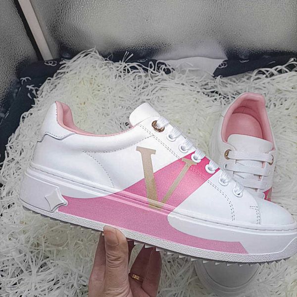 roller shoes designer shoes women shoe fashion sneakers leather time out size 35-41 model hy701
roller shoes designer shoes women shoe fashion sneakers leather time out size 35-41 model hy701