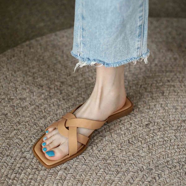 roman sandals slippers women wear flat bottomed open toe versatile flip flops summer leather lazy slippers mndy, Black
roman sandals slippers women wear flat bottomed open toe versatile flip flops summer leather lazy slippers mndy, Black