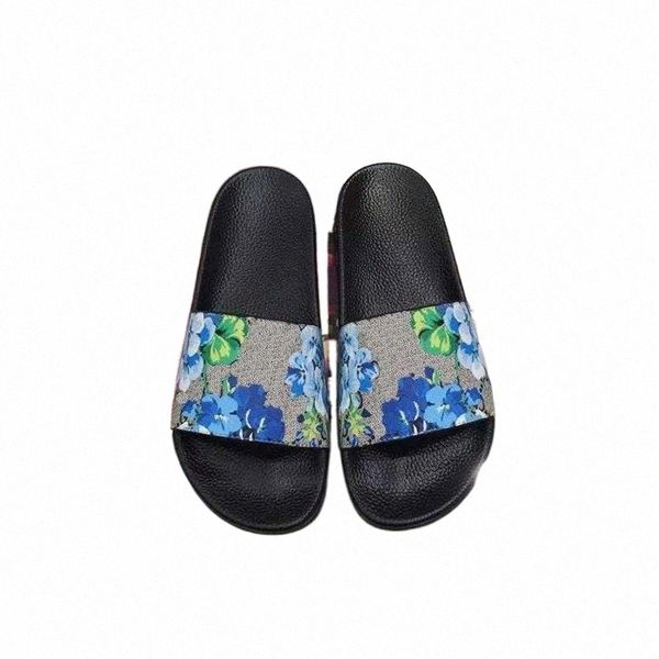designer slides men women slippers summer sandals beach slide flat platform ladies sandal bathroom home flip flops striped slipper with box, Black
designer slides men women slippers summer sandals beach slide flat platform ladies sandal bathroom home flip flops striped slipper with box, Black