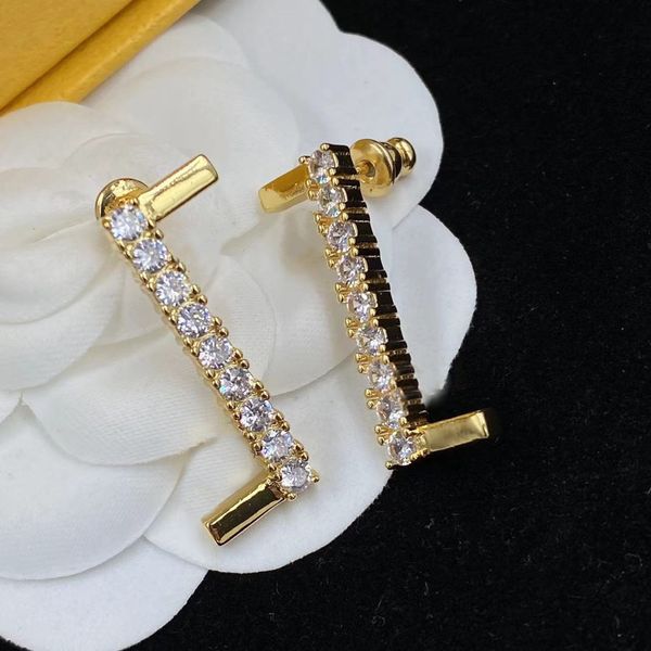 design classic stud earrings pearl crystal rhinestones wedding party jewelry jewelry2, Golden;silver
design classic stud earrings pearl crystal rhinestones wedding party jewelry jewelry2, Golden;silver