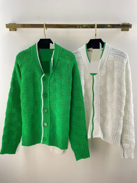 809 l 2022 runway autumn brand same style sweater v neck green long sleeve cardigan button women's sweaters weilan, White;black
809 l 2022 runway autumn brand same style sweater v neck green long sleeve cardigan button women's sweaters weilan, White;black