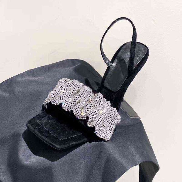 sandals high heels women rhinestone slippers stiletto pumps fashion open toe ladies shoes 220406, Black 
sandals high heels women rhinestone slippers stiletto pumps fashion open toe ladies shoes 220406, Black