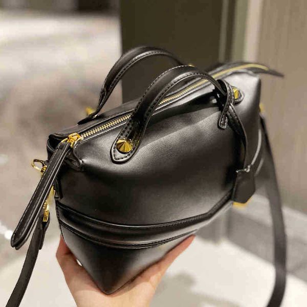 women bags zhouzhoubao123 luxurys designers totes bags vintage womens fendace tote shopping purse leather backpack classic cross body i3l4
women bags zhouzhoubao123 luxurys designers totes bags vintage womens fendace tote shopping purse leather backpack classic cross body i3l4