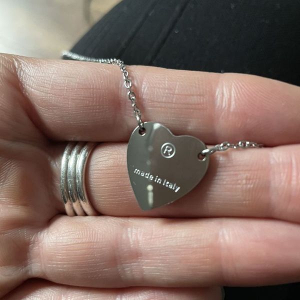women designer earrings necklace simple heart pendant titanium steel luxury jewelry for christmas gifts, Silver
women designer earrings necklace simple heart pendant titanium steel luxury jewelry for christmas gifts, Silver