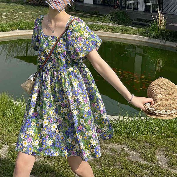 casual dresses decor princess floral dress women's summer and korean version loose square neck lantern short sleeve girl a-shaped doll, Black;gray
casual dresses decor princess floral dress women's summer and korean version loose square neck lantern short sleeve girl a-shaped doll, Black;gray