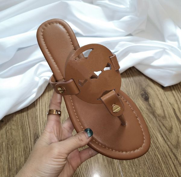 luxury brand sandals ladies designer cutout slippers floral brocade leather herringbone women's sandals without box, Black
luxury brand sandals ladies designer cutout slippers floral brocade leather herringbone women's sandals without box, Black