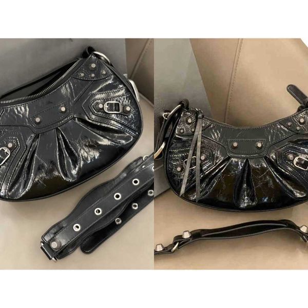 women bags zhouzhoubao123 luxurys designers totes bags vintage pravda womens tote shopping purse leather backpack classic square trend cross
women bags zhouzhoubao123 luxurys designers totes bags vintage pravda womens tote shopping purse leather backpack classic square trend cross