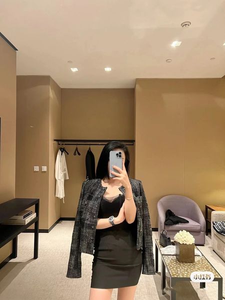 ch2022an western suit jacket new autumn winter women's coat designer plaid jacket leisure spring coat women's down jacket birthday, Black;brown
ch2022an western suit jacket new autumn winter women's coat designer plaid jacket leisure spring coat women's down jacket birthday, Black;brown