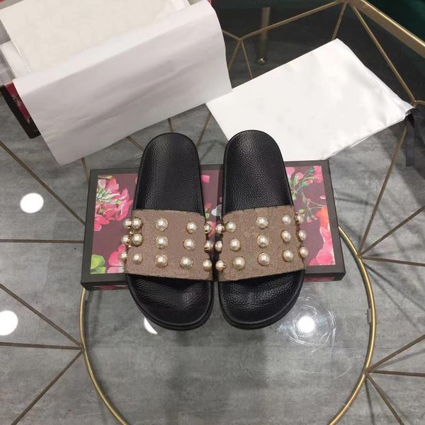 2022 designer mens womens slippers with original box dust bag black floral flowers canvas green flowers shoes fashion luxury summer sandals
2022 designer mens womens slippers with original box dust bag black floral flowers canvas green flowers shoes fashion luxury summer sandals