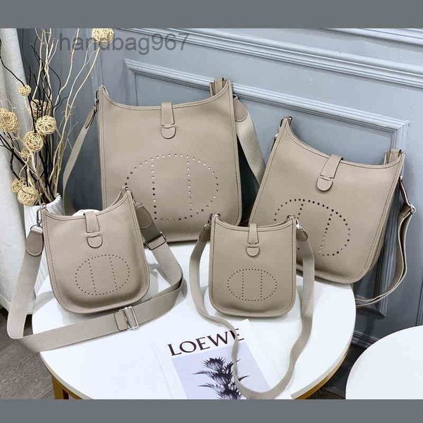 brand designer bags evelynes handbags for women 2022 autumn and winter h home layer cowhide shrunk leather togo pattern women's messeng
brand designer bags evelynes handbags for women 2022 autumn and winter h home layer cowhide shrunk leather togo pattern women's messeng